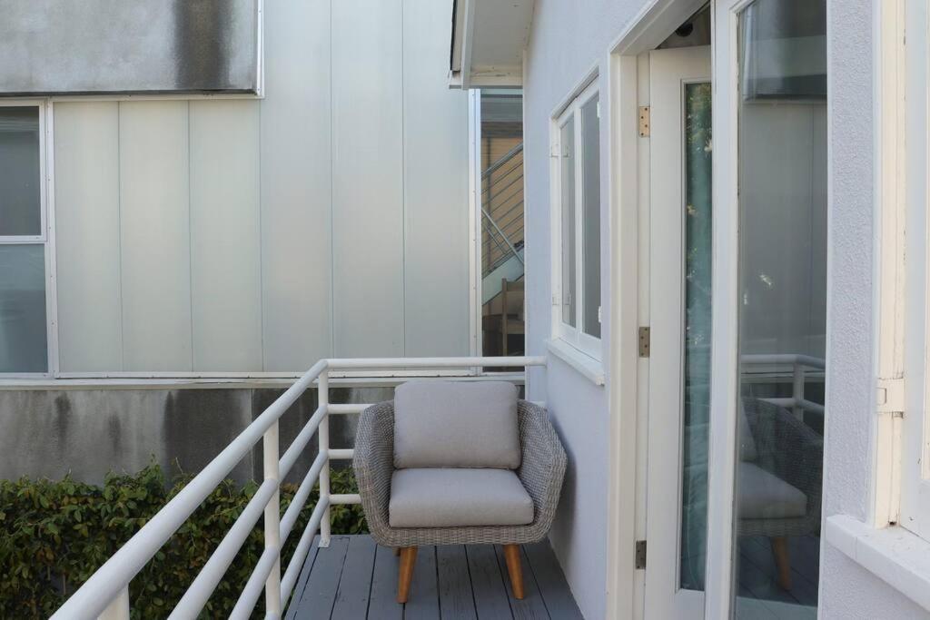 Venice Canals & Beach Guest House Los Angeles Exterior photo